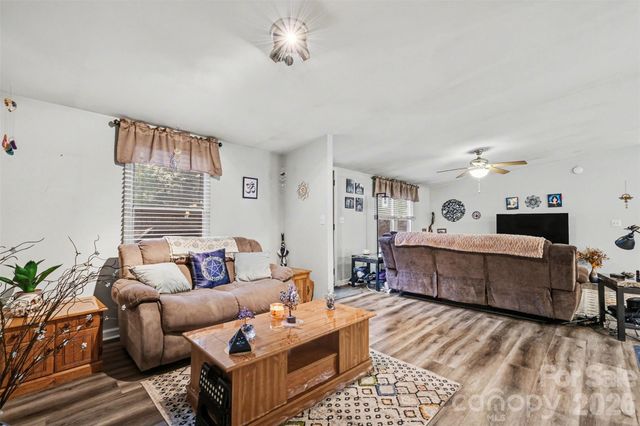 6107 RAINTREE Circle, Concord, NC 28027