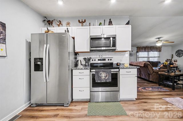 6107 RAINTREE Circle, Concord, NC 28027