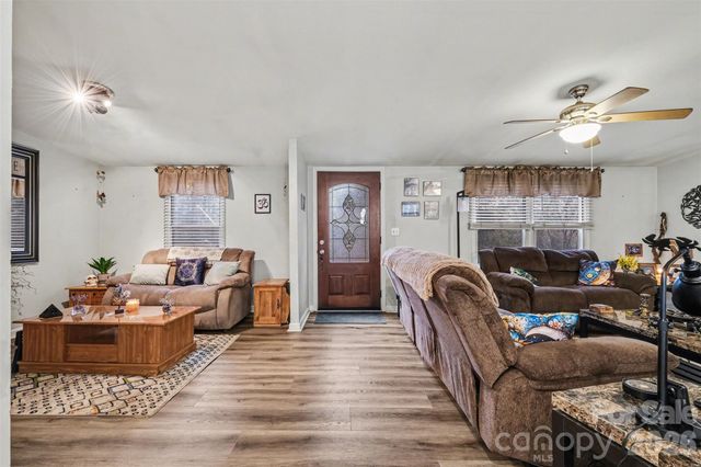 6107 RAINTREE Circle, Concord, NC 28027