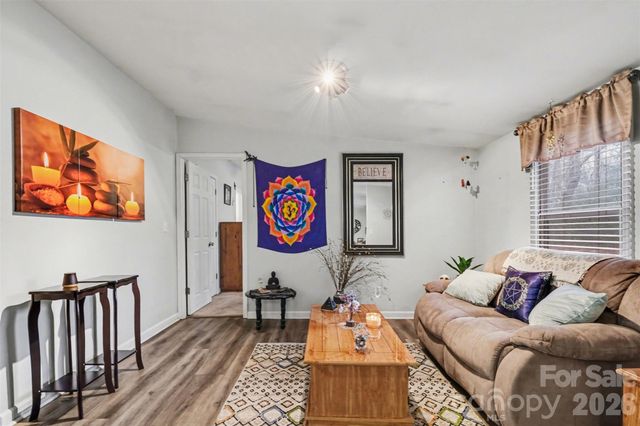 6107 RAINTREE Circle, Concord, NC 28027