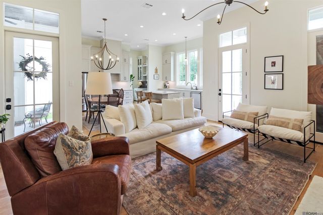 3199 Pointe-marie Dr, Baton Rouge, LA 70820