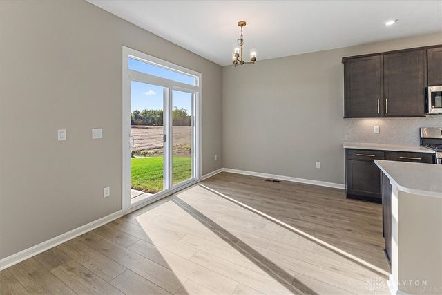 410 S Landon Lane, Springfield, OH 45505