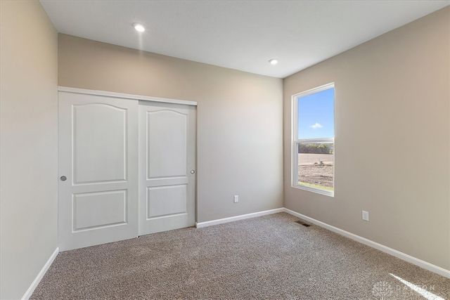 410 S Landon Lane, Springfield, OH 45505