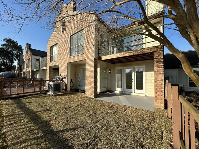 16160 Seahorse Drive, Houston, TX 77062