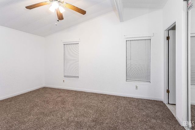 601 Pacheco Road 11, Bakersfield, CA 93307