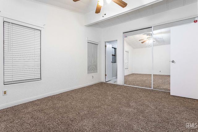 601 Pacheco Road 11, Bakersfield, CA 93307