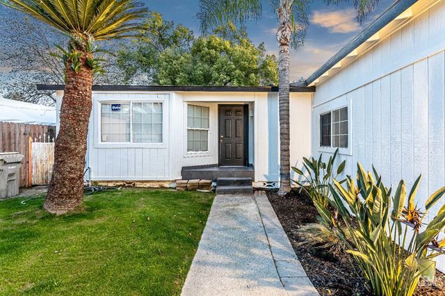 601 Pacheco Road 11, Bakersfield, CA 93307