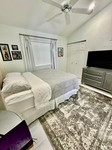 3656 Mykonos Court, Boca Raton, FL 33487