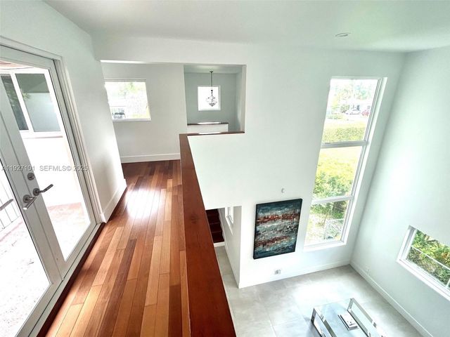 4445 Red Rd, Coral Gables, FL 33155