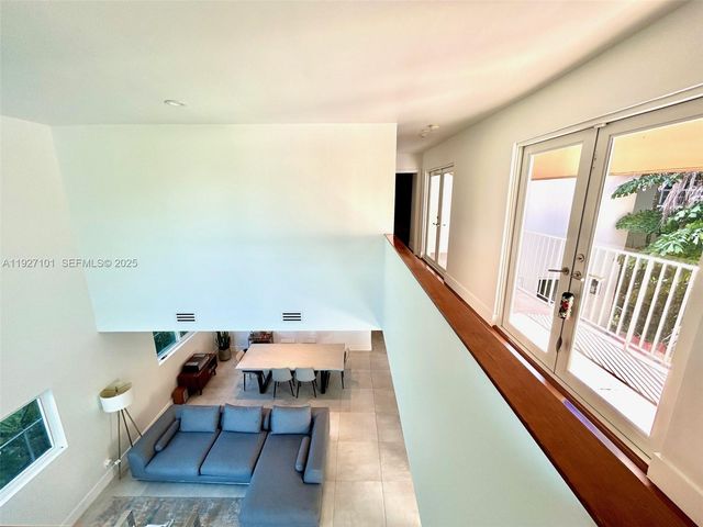 4445 Red Rd, Coral Gables, FL 33155