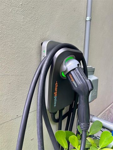 4445 Red Rd, Coral Gables, FL 33155