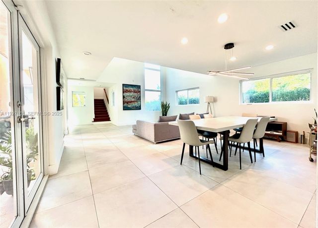 4445 Red Rd, Coral Gables, FL 33155