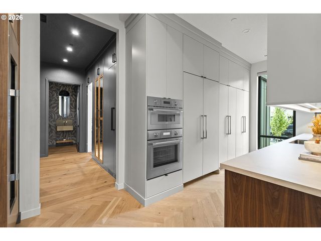 15802 Nw 14th Ave, Vancouver, WA 98685