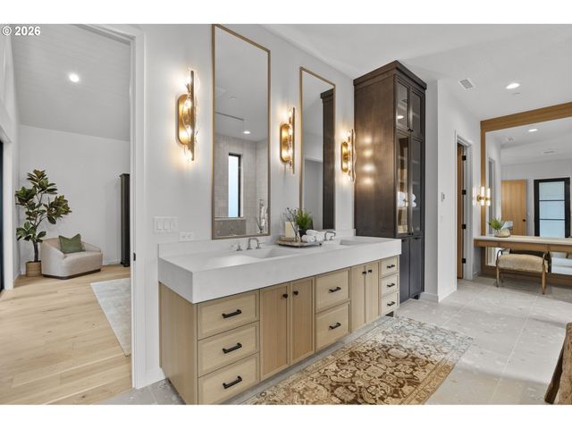 15802 Nw 14th Ave, Vancouver, WA 98685