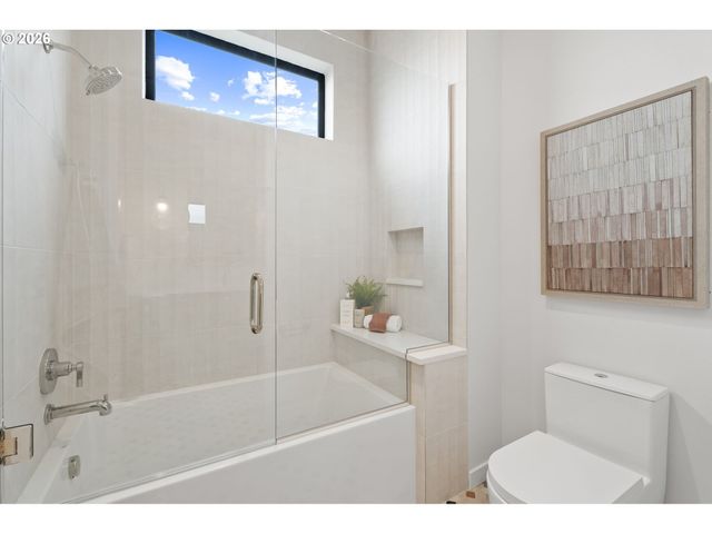 15802 Nw 14th Ave, Vancouver, WA 98685