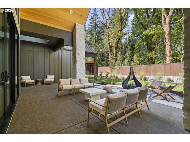15802 Nw 14th Ave, Vancouver, WA 98685