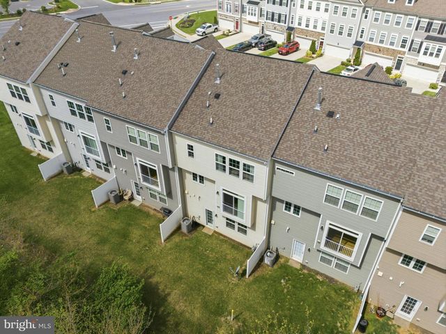 20211 CAPITAL LN, Hagerstown, MD 21742
