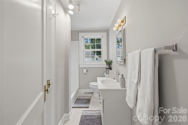 267 S Center Street, Taylorsville, NC 28681