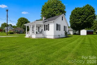 267 S Center Street, Taylorsville, NC 28681