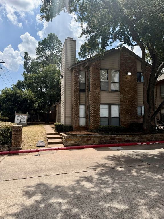 1600 Pecan Chase Circle 6, Arlington, TX 76012 — exterior