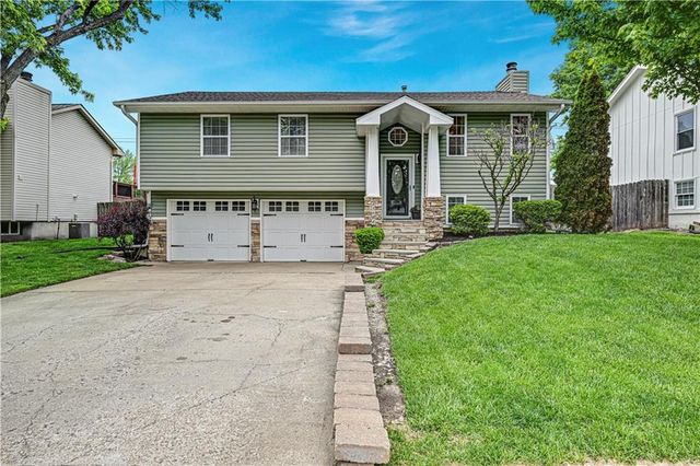 15604 W 151st Terrace, Olathe, KS 66062