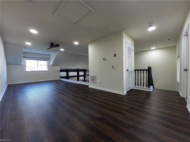 3021 Bay Shore LN, Suffolk, VA 23435