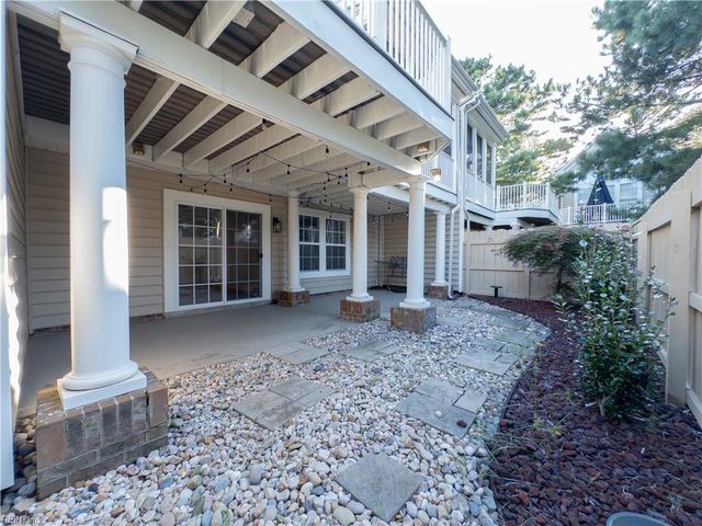 3021 Bay Shore LN, Suffolk, VA 23435