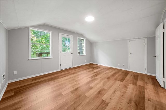 216 Pinewood Lane, Hideaway, TX 75771