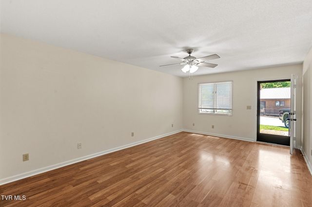 1141 East Timbers 1141, Greeneville, TN 37745