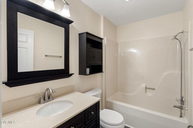 1141 East Timbers 1141, Greeneville, TN 37745