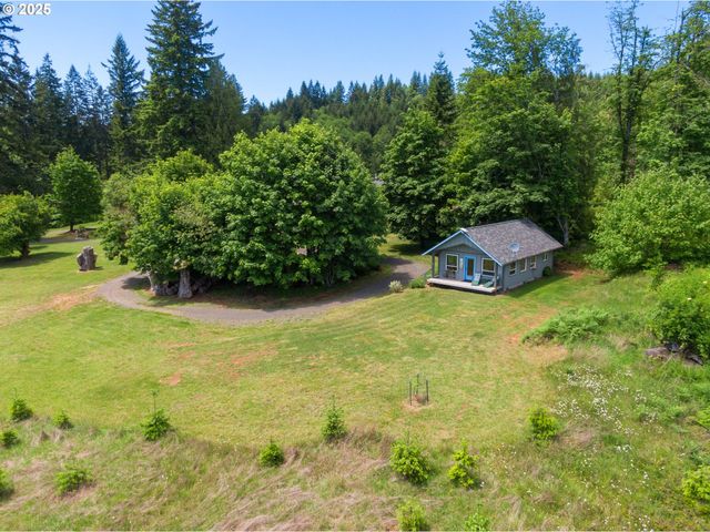 66020 MEISSNER Rd, Deer Island, OR 97054