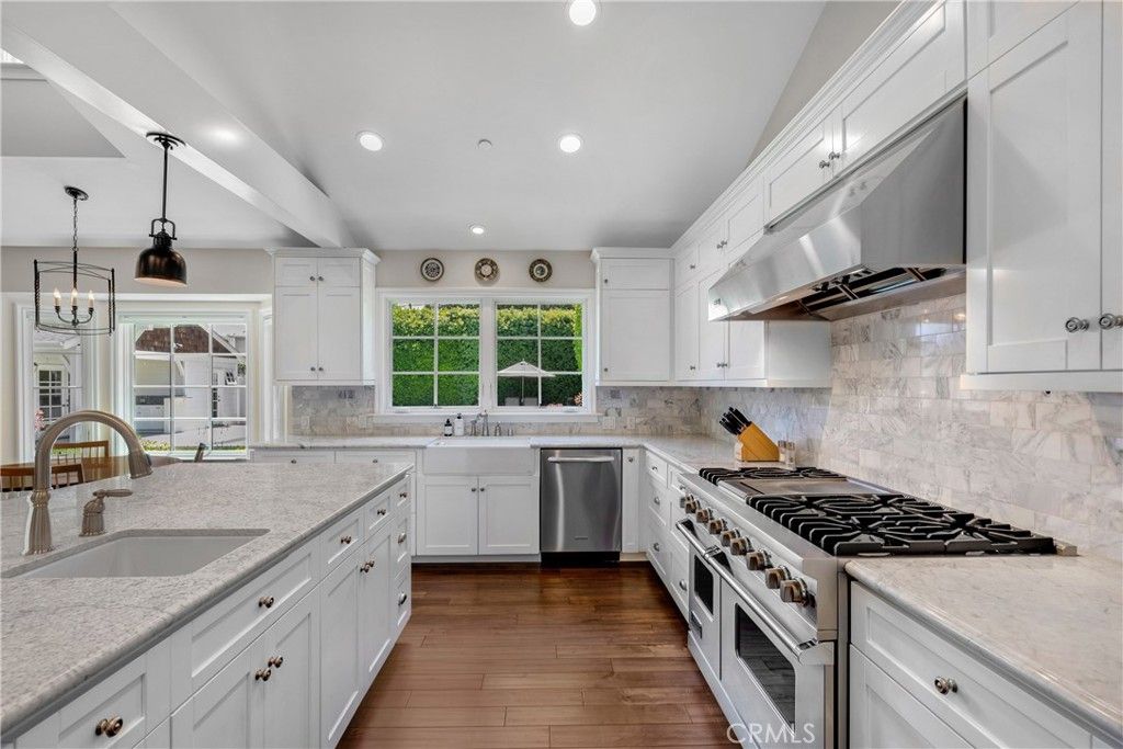 Image 13 of property listing at 11156 Valley Spring Lane, Studio City, CA 91602