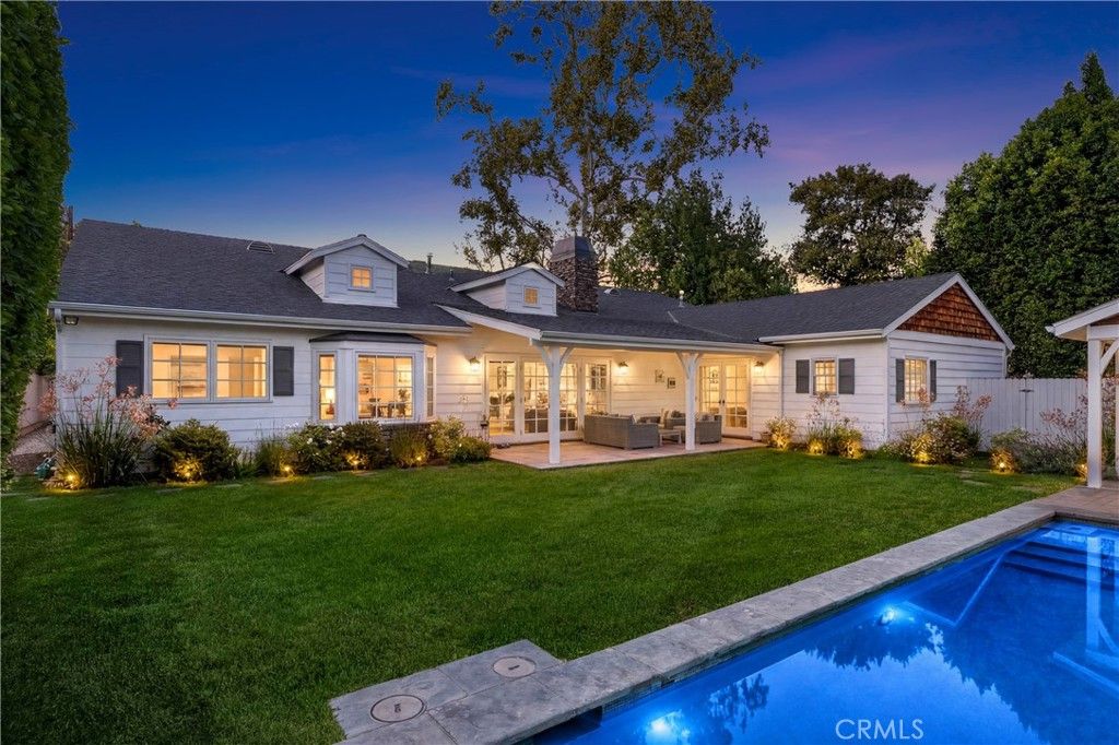 Image 30 of property listing at 11156 Valley Spring Lane, Studio City, CA 91602