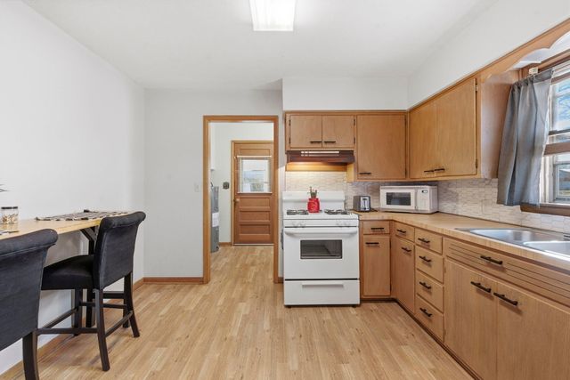 504 E Burford Street, Marshfield, MO 65706