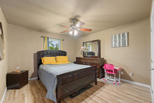 439 Stone Mountain, Cresson, TX 76035