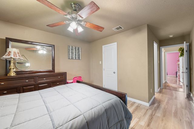 439 Stone Mountain, Cresson, TX 76035