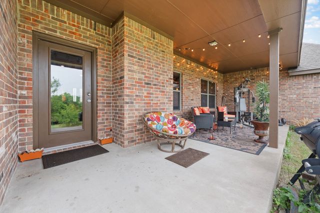 439 Stone Mountain, Cresson, TX 76035