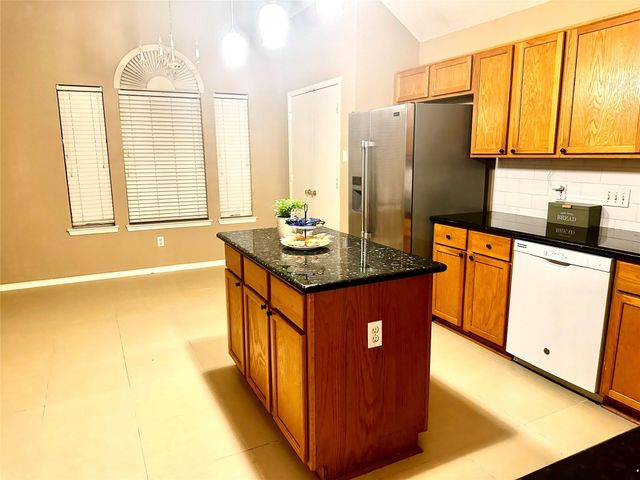 23023 Canal Road, Richmond, TX 77406