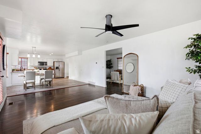 2679 W BUILDERS DR, Taylorsville, UT 84118