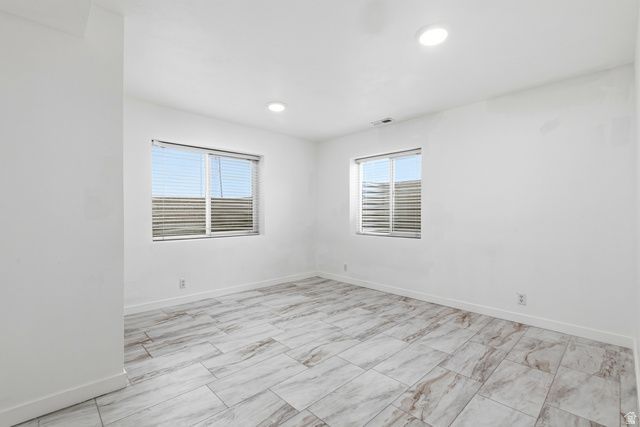 2679 W BUILDERS DR, Taylorsville, UT 84118