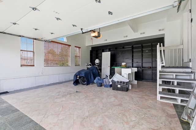 2679 W BUILDERS DR, Taylorsville, UT 84118