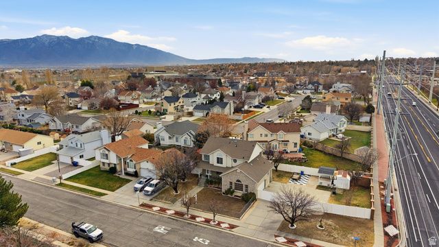 2679 W BUILDERS DR, Taylorsville, UT 84118