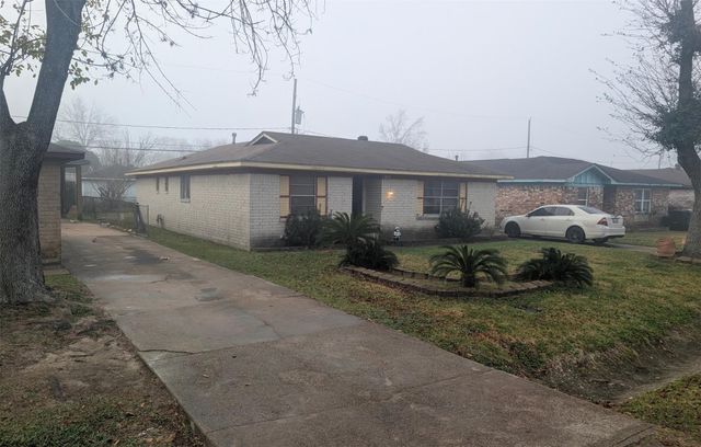 8834 Judwin Street, Houston, TX 77075