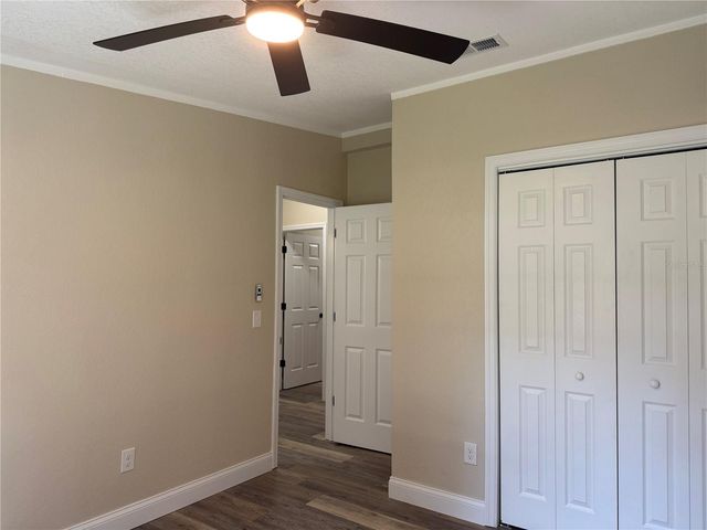 5147 ROCK DOVE LOOP, Lakeland, FL 33810