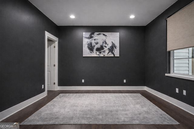 687 Banton Drives NW, Atlanta, GA 30318