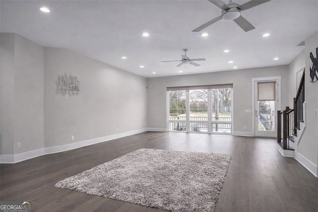 687 Banton Drives NW, Atlanta, GA 30318