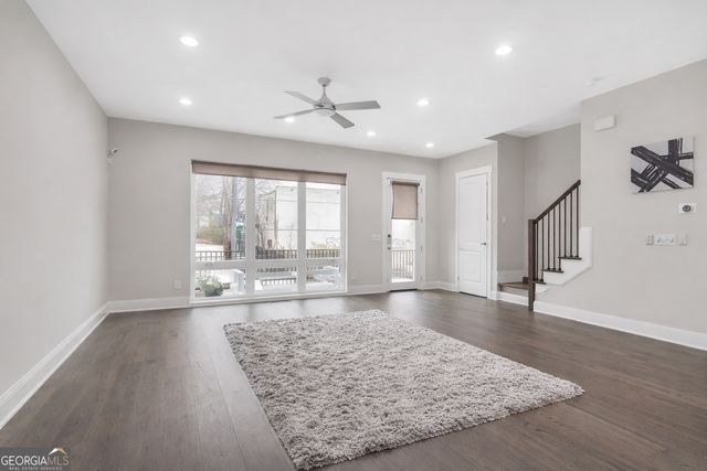 687 Banton Drives NW, Atlanta, GA 30318