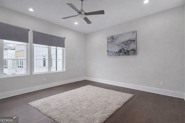 687 Banton Drives NW, Atlanta, GA 30318