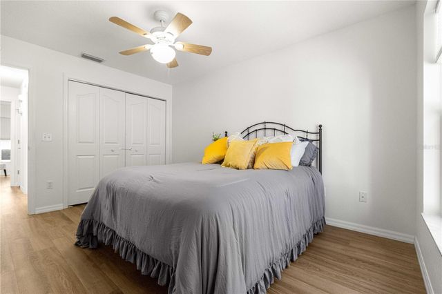 1134 SALIDO AVENUE, Lady Lake, FL 32159