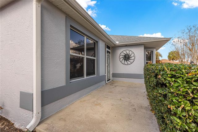 1134 SALIDO AVENUE, Lady Lake, FL 32159